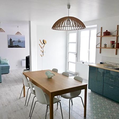 Bel Appartement Dans Maison Au Bourg Locmaria-Plouzane Exteriör bild